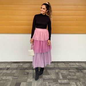 Meet your Posher, Minna